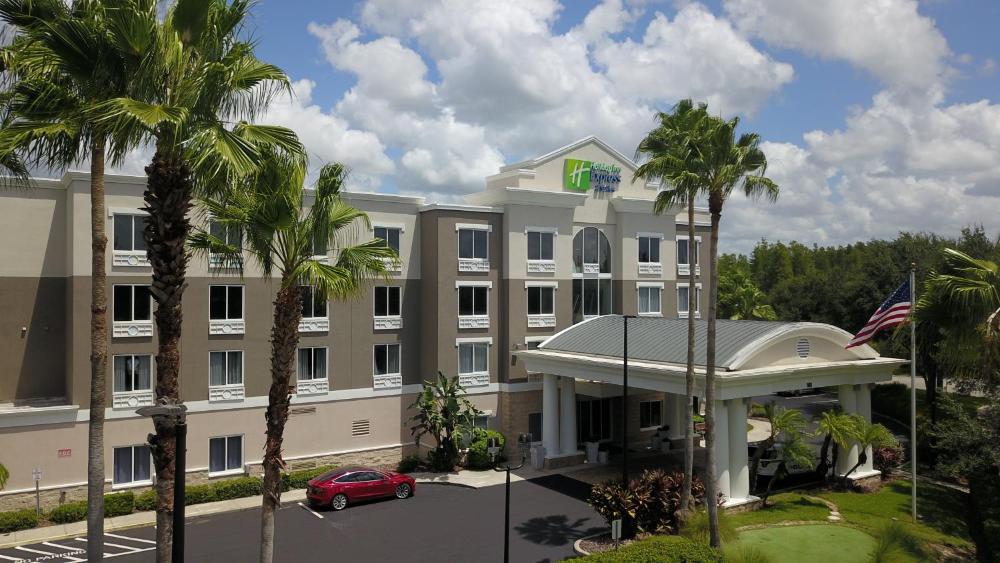 Photo - Holiday Inn Express and Suites Tampa I-75 at Bruce B. Downs, an IHG Hotel