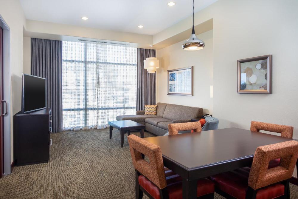 Room Image 3