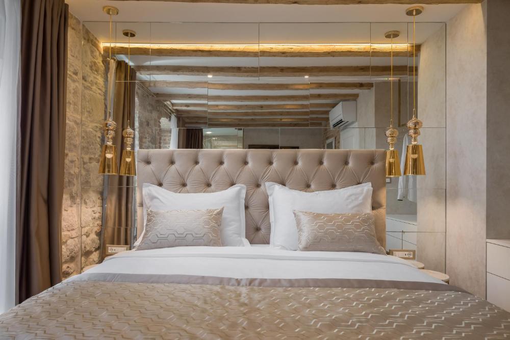 Photo - Le Premier Luxury Rooms