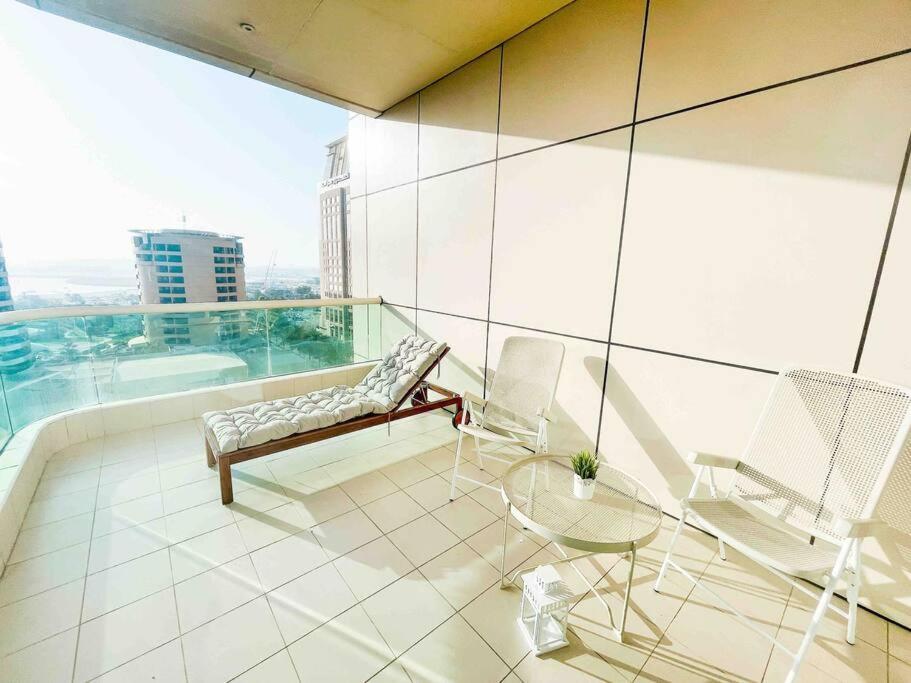Royal Oceanic in JBR by HAPPY SEASON