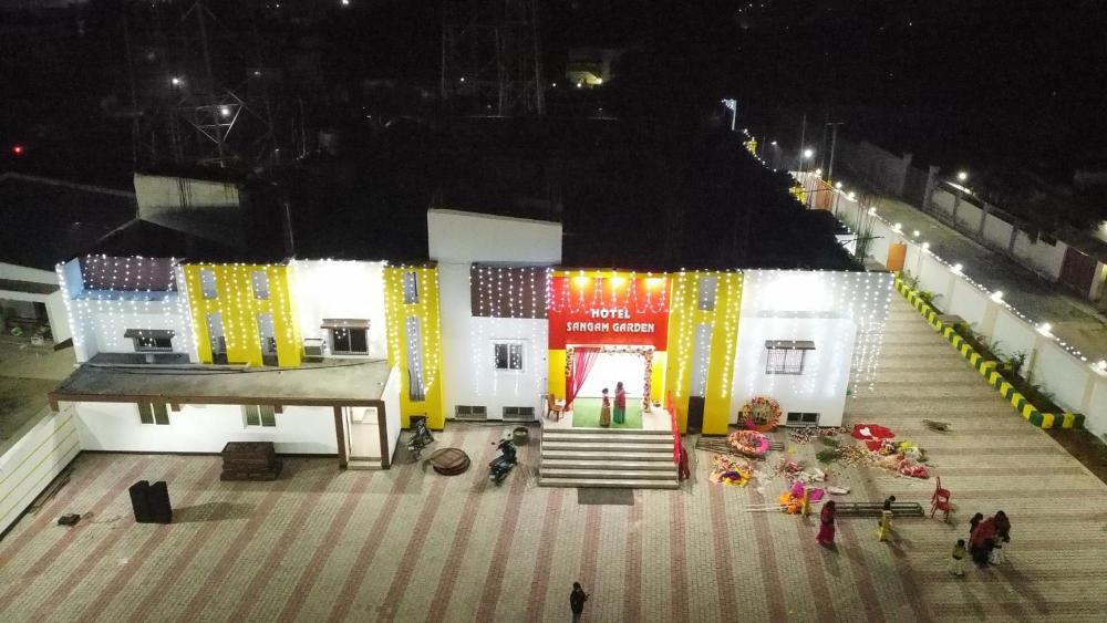HOTEL SANGAM GARDEN