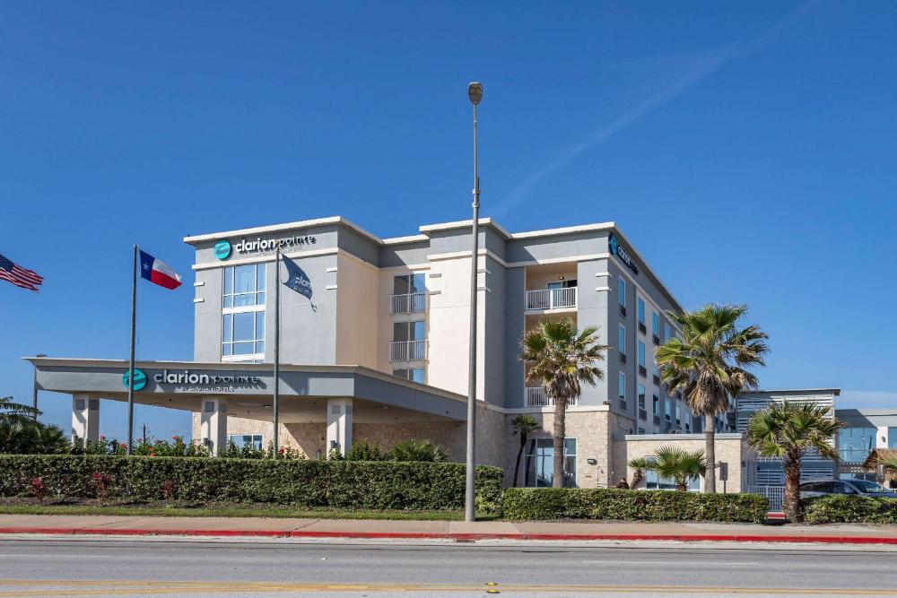 Photo - Clarion Pointe Galveston Seawall