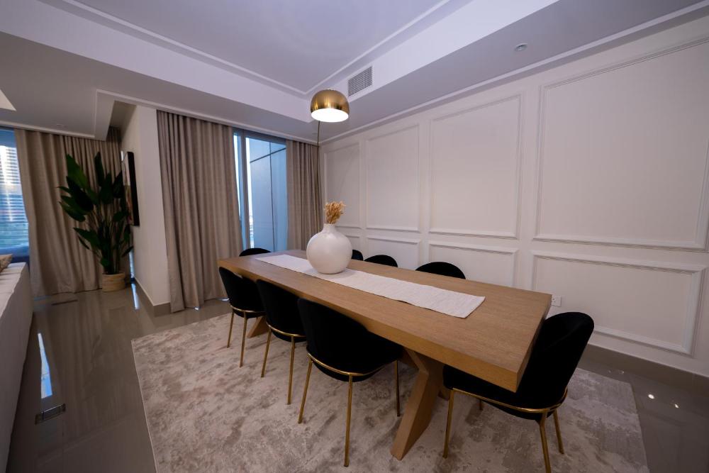 Majestay - Luxury Living