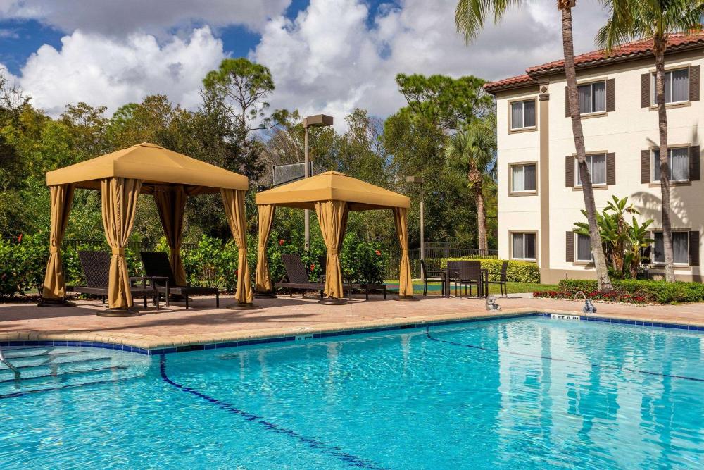 Photo - Hawthorn Suites by Wyndham Naples