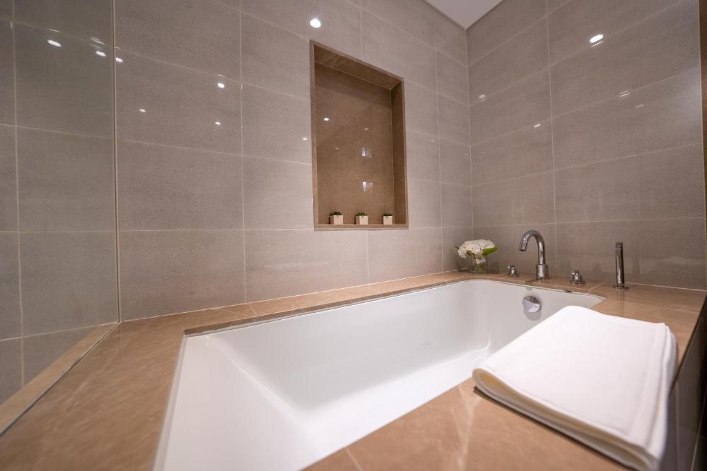 Majestay - Luxury Living