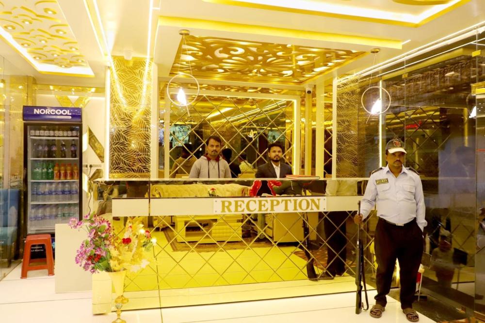 Hotel Kaaynat Royale 5 Minute Distance from Dargah