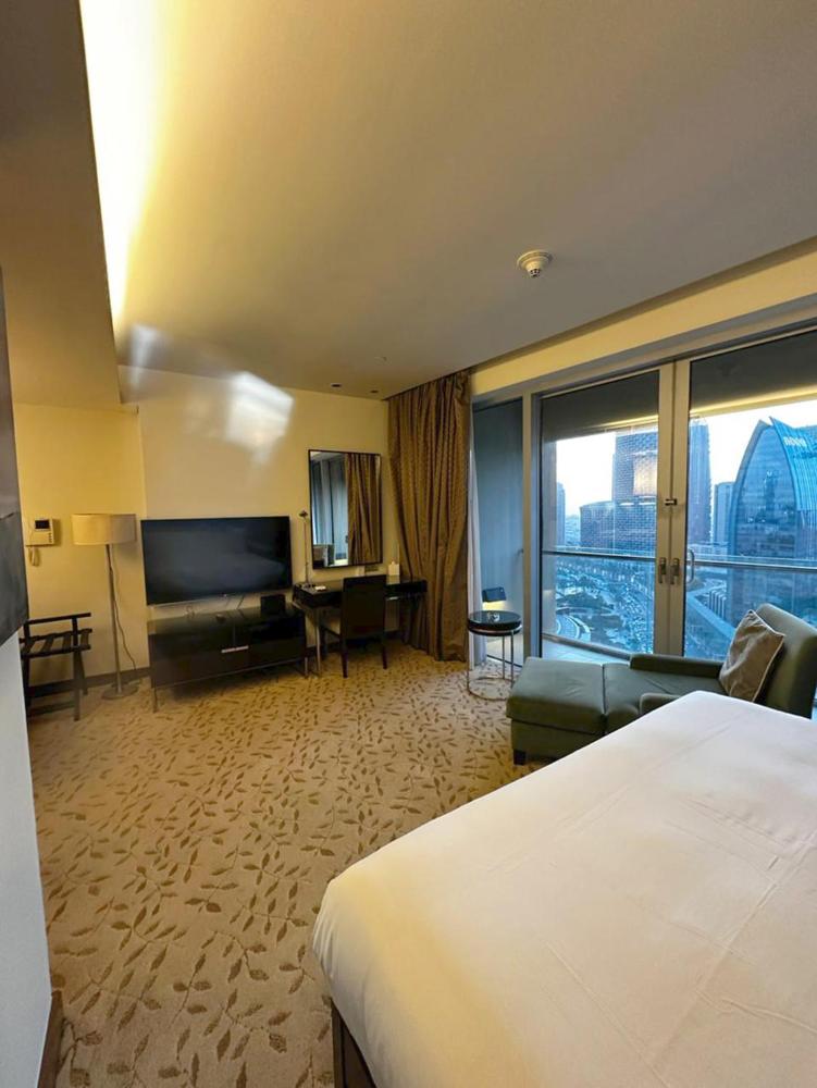 Fashion avenue - Formerly Address Dubai Mall Residence