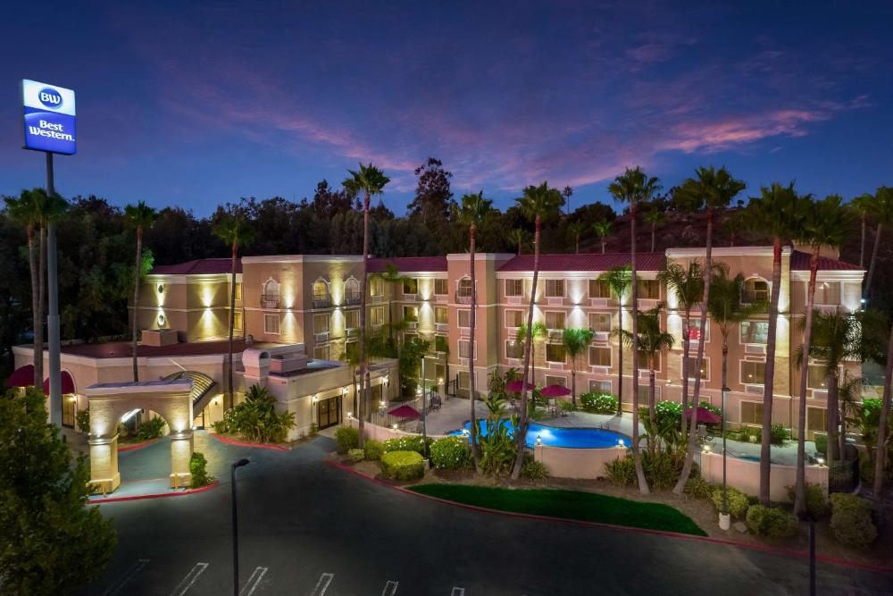 Photo - Best Western Escondido Hotel