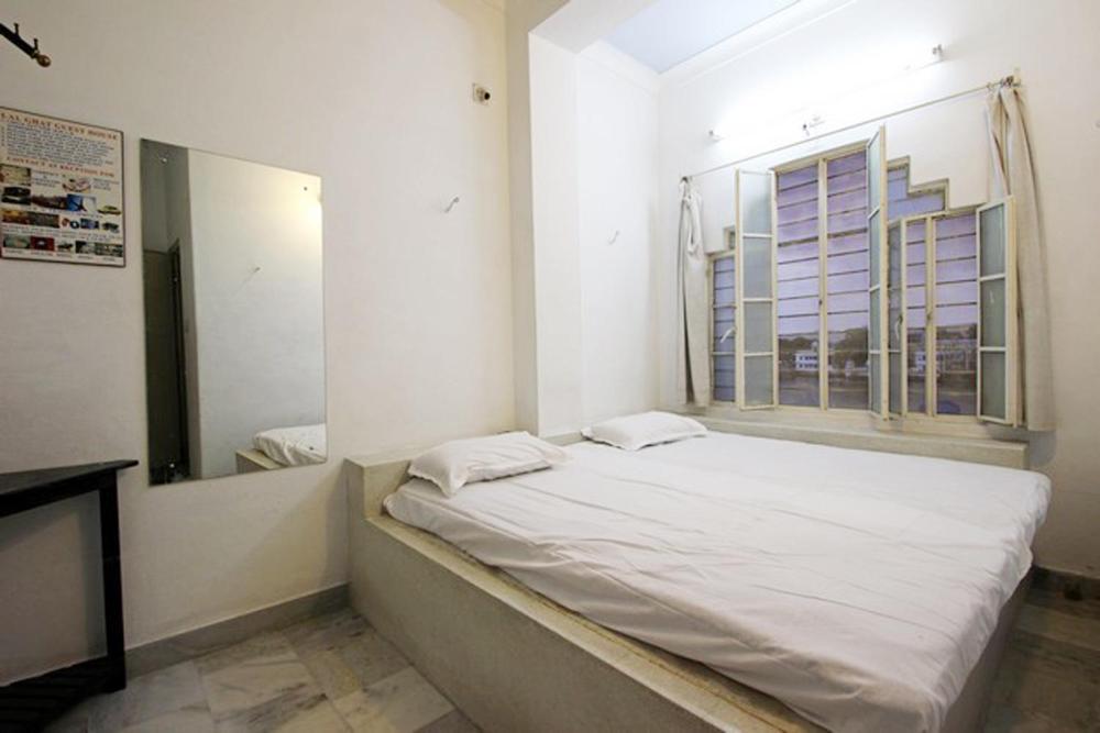 Lal Ghat Guest House