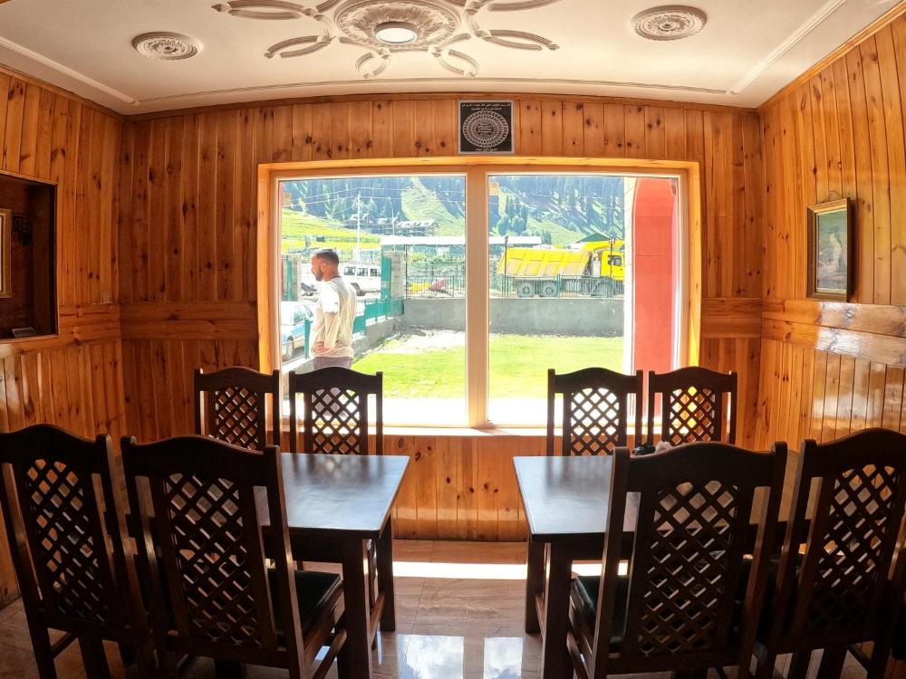 Hotel Barzman