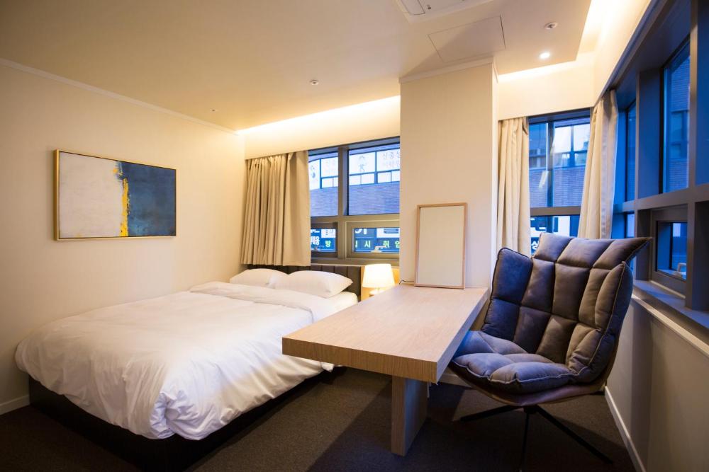 Photo - UH Suite The Jongno