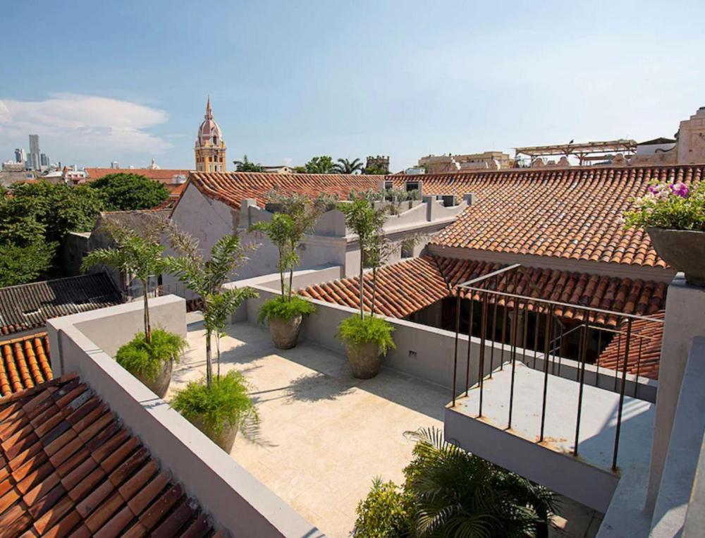 Photo - Room in Lodge - Hdl-Pk Hotel room in the historic center with pool and WIFI