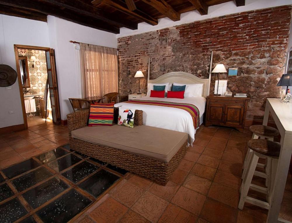 Photo - Room in Lodge - Hb-Ssf Boutique Hotel Room With Jacuzzi Air Conditioning And Wifi