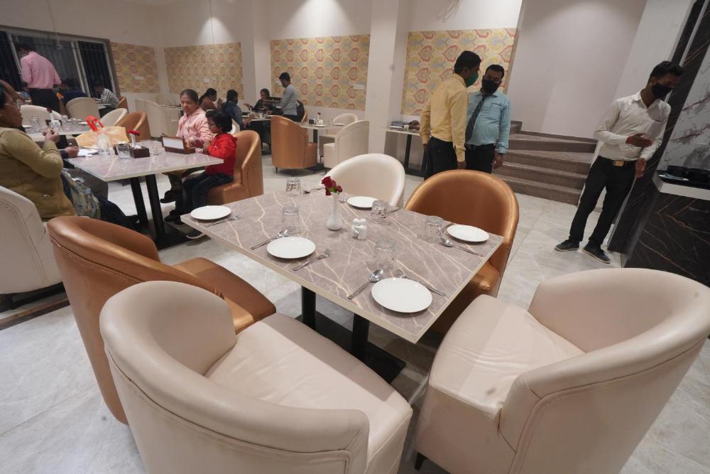 RadhaMangal Colors inn