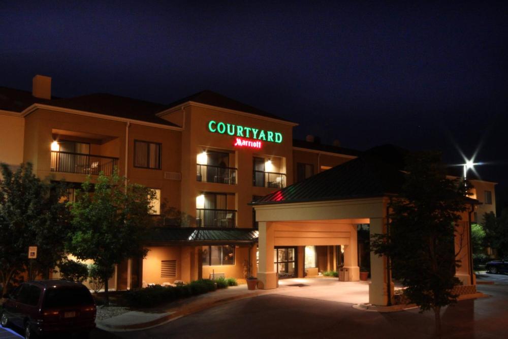 Foto - Courtyard by Marriott Flint Grand Blanc