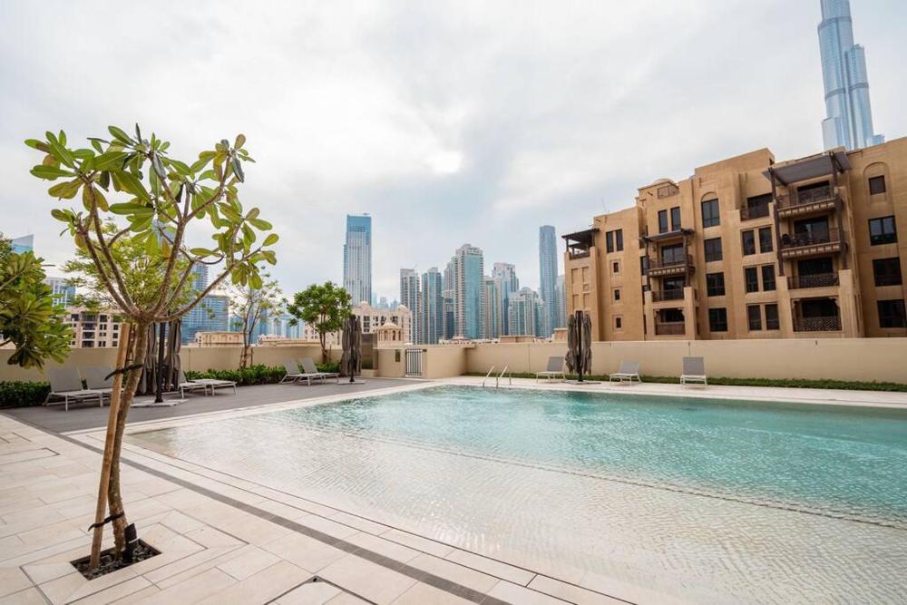 Prime Retreats @ Burj Royale By Emaar