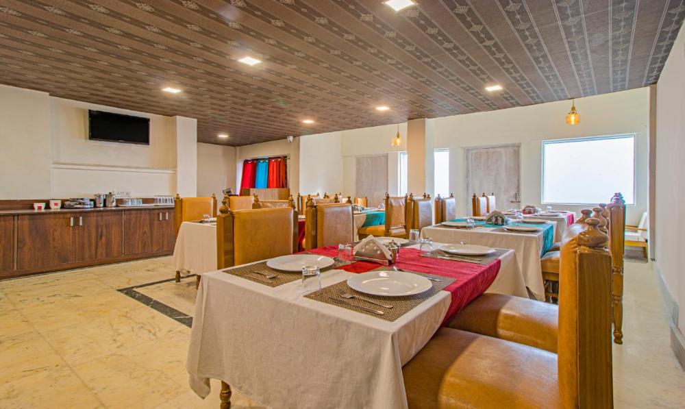 Clifton Raj by StayApart, Mussoorie