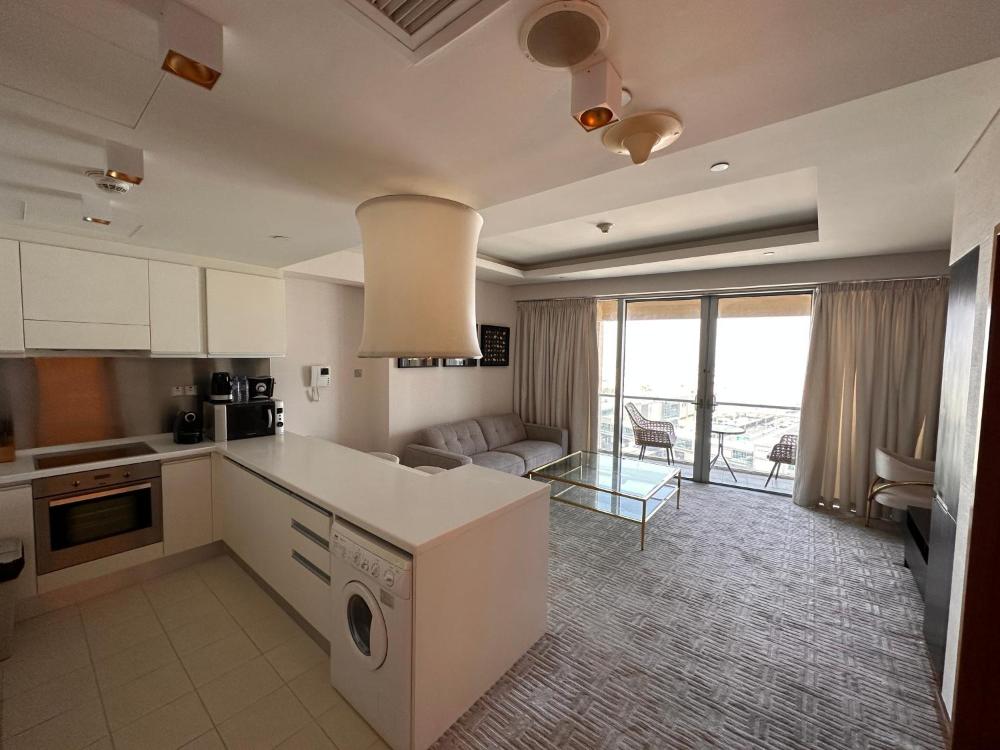 Fashion avenue - Formerly Address Dubai Mall Residence