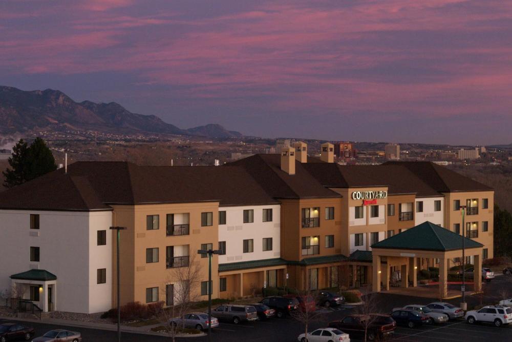 Photo - Courtyard by Marriott Colorado Springs South