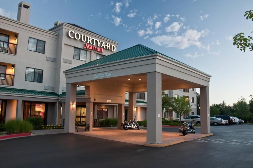 Photo - Courtyard by Marriott Colorado Springs South