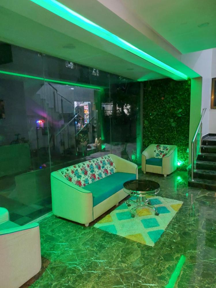 Hotel Sai Dakshina Inn
