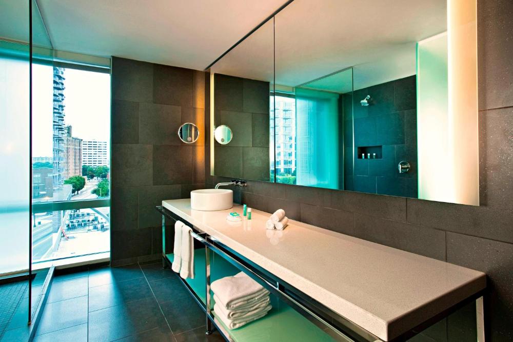 Room image 3