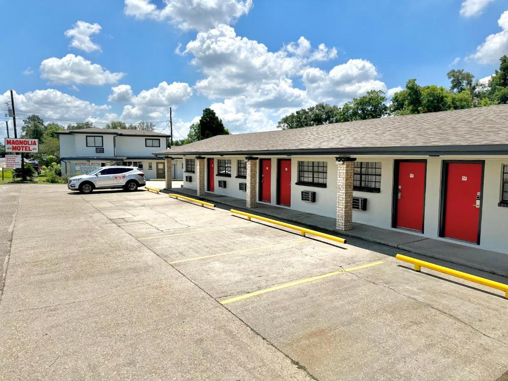 magnolia motel donaldsonville st james
