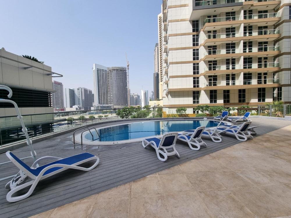 Dunya Tower Luxury and 2 min walk to Dubai Mall and Burj Khalifa in heart of Downtown