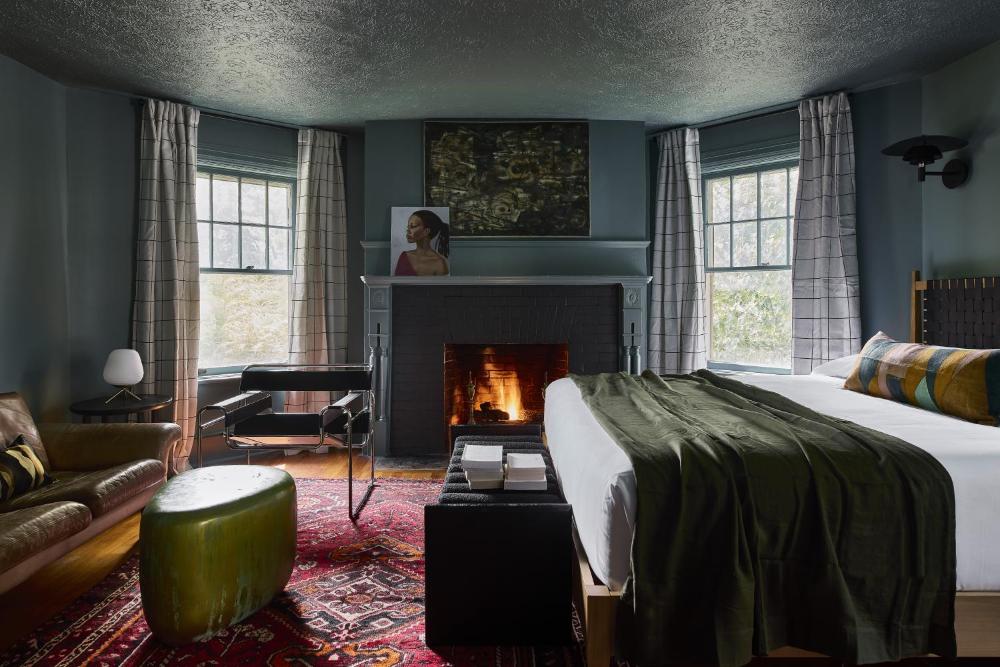 Room image 5