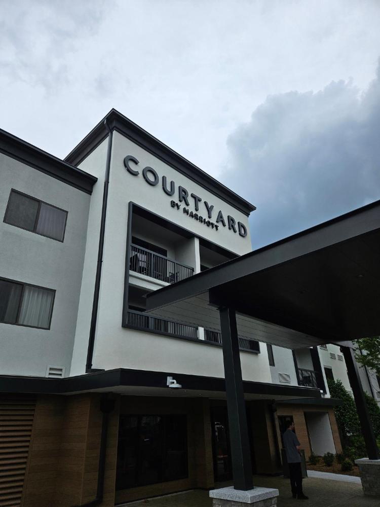 Photo - Courtyard Charlotte Ballantyne-NEWLY RENOVATED