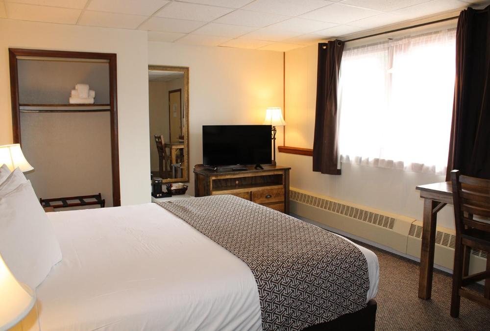 Room image 5