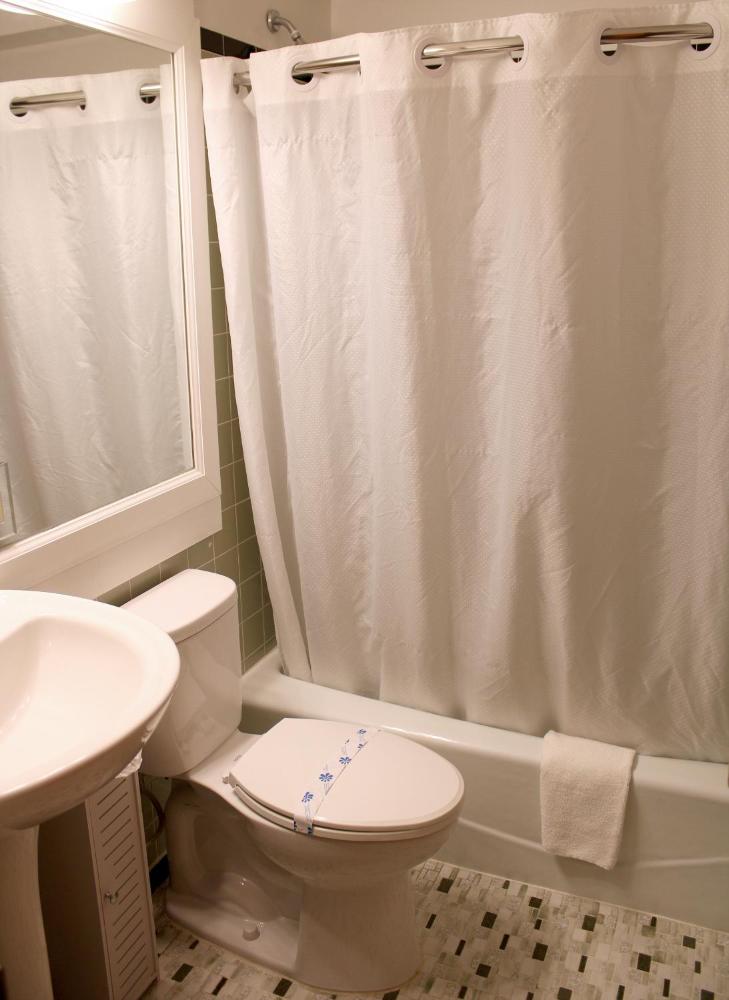 Room image 5