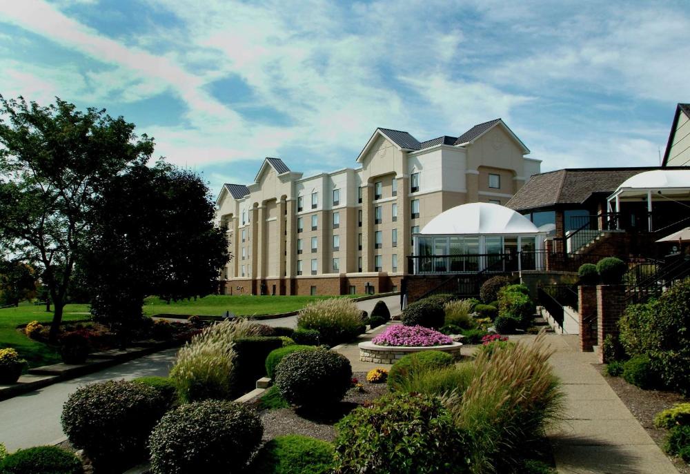 Photo - Hampton Inn & Suites Blairsville