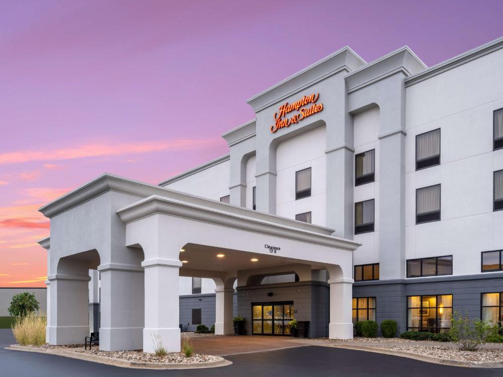 Photo - Hampton Inn & Suites Cedar Rapids