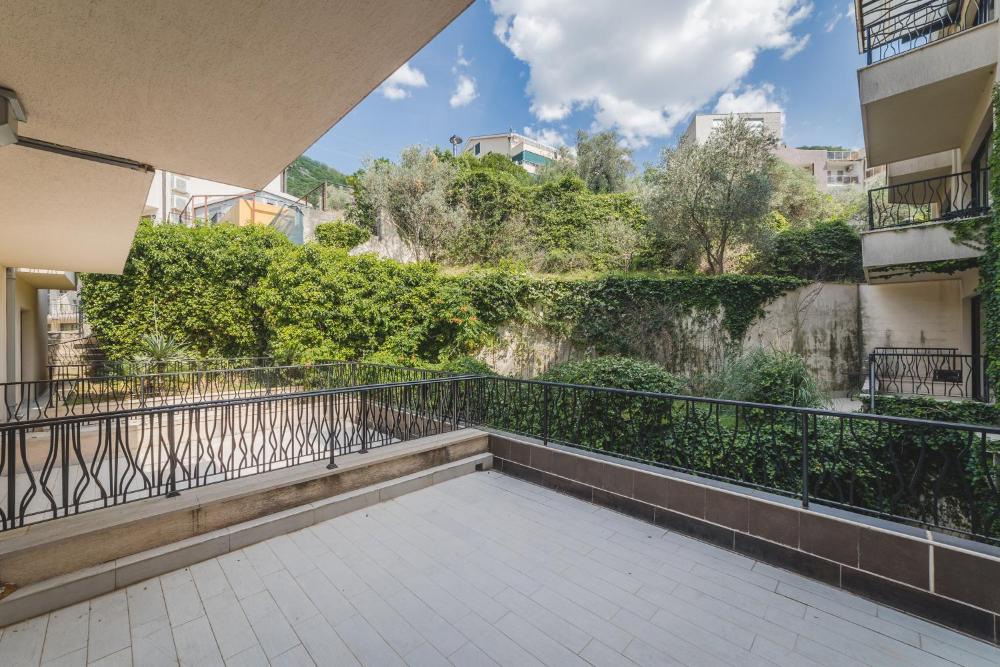 hotel hec residence milocer