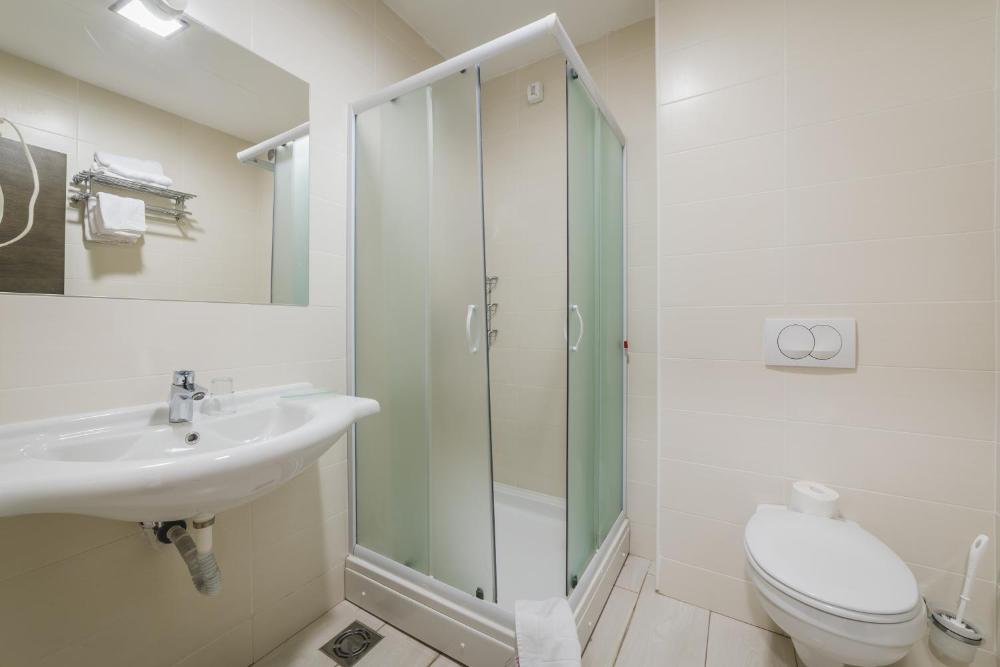 hotel hec residence milocer