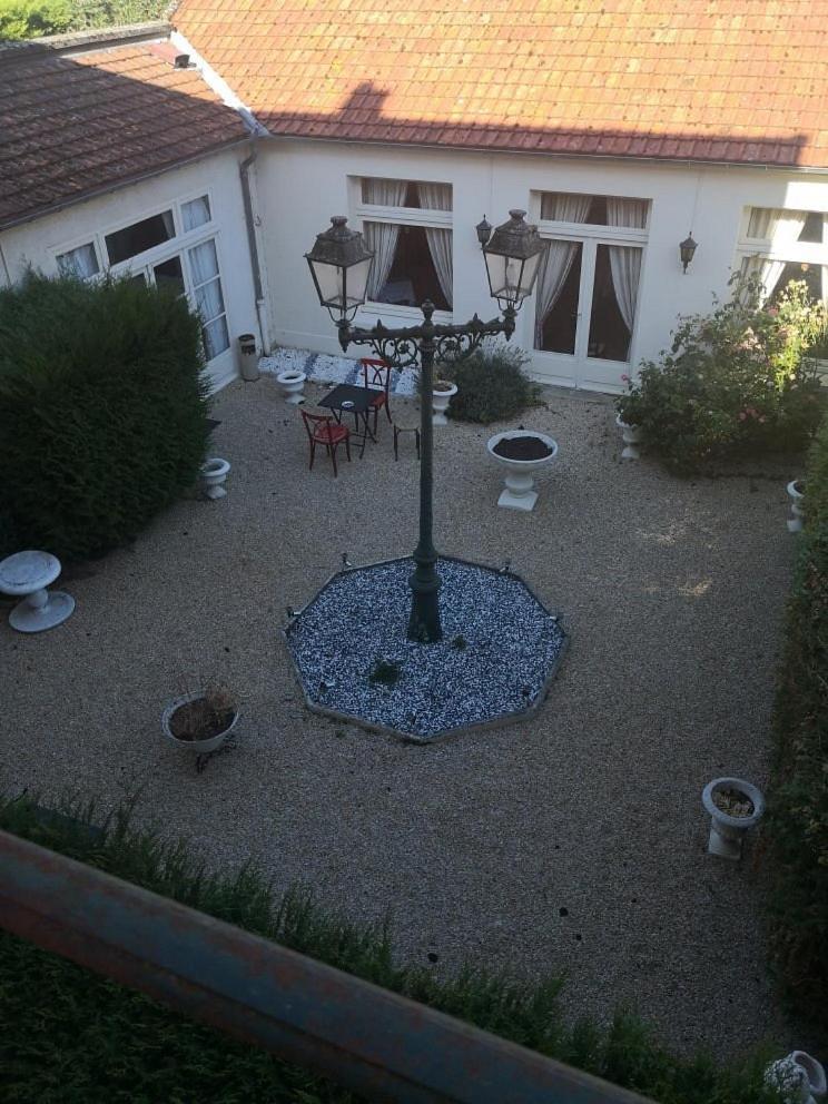 hotel de la cloche