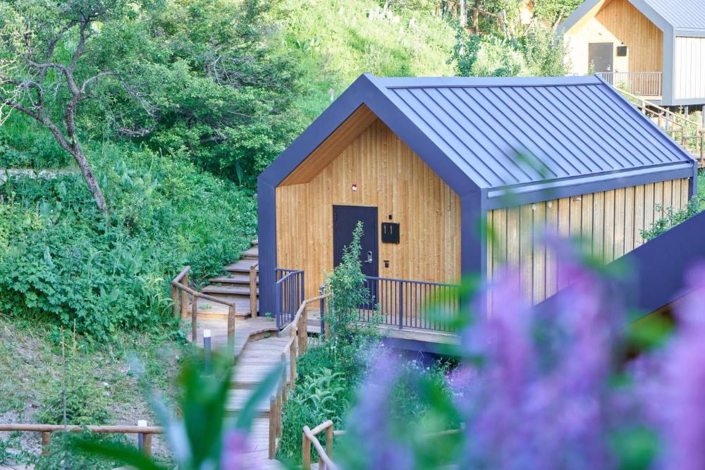 qazaq auyl eco hotel