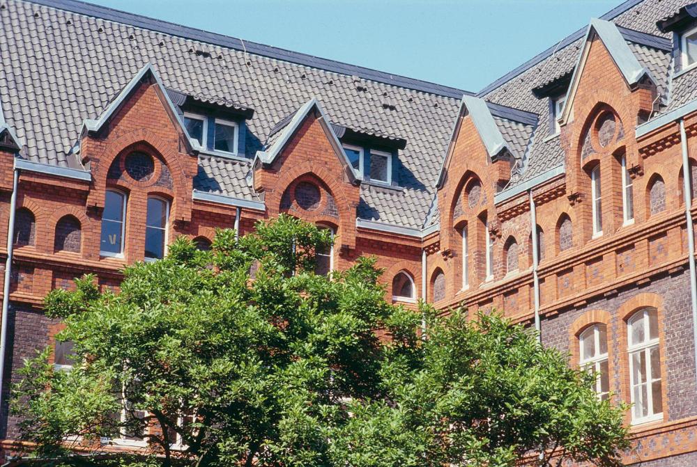 Hotel Mutterhaus Dusseldorf Prices Photos Reviews Address Germany