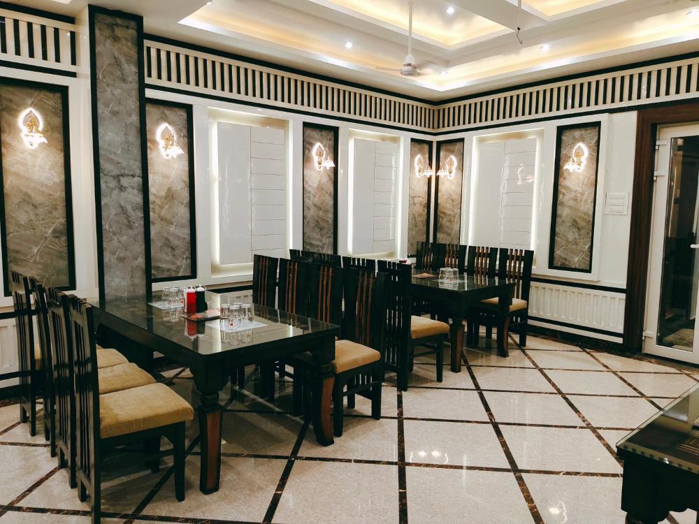 Hotel The Shree Jee Place