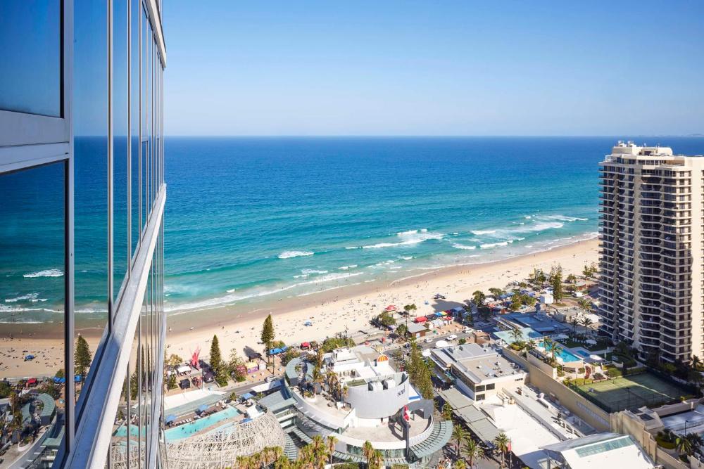 Photo - Hilton Surfers Paradise Hotel & Residences