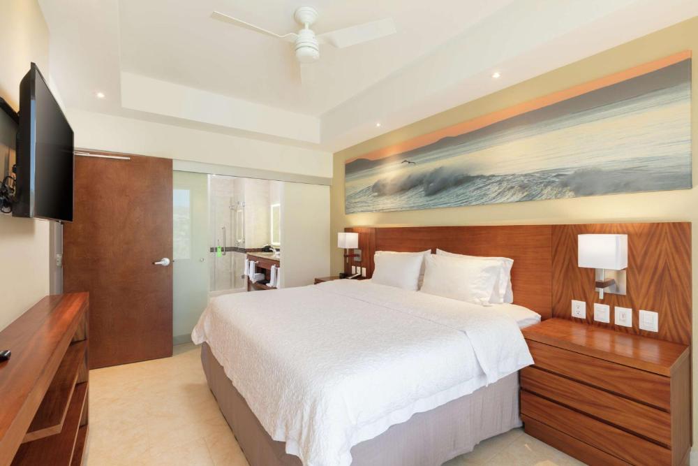 hampton inn and suites by hilton los cabos