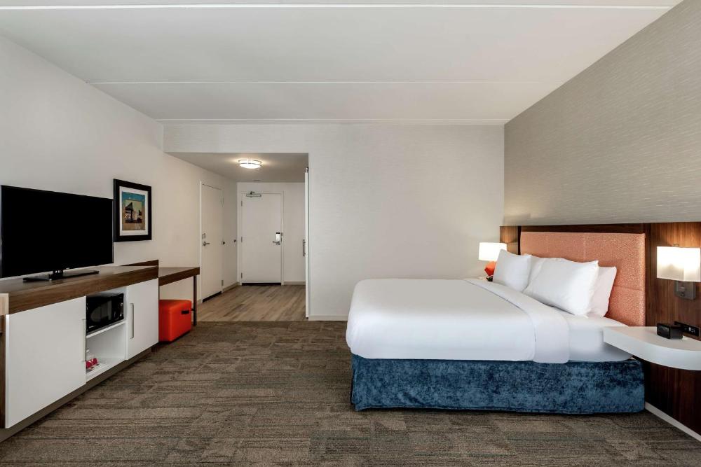 Room image 5