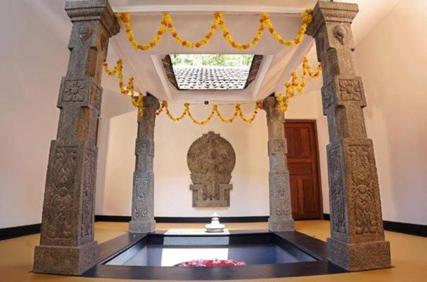 Ananda Marari 