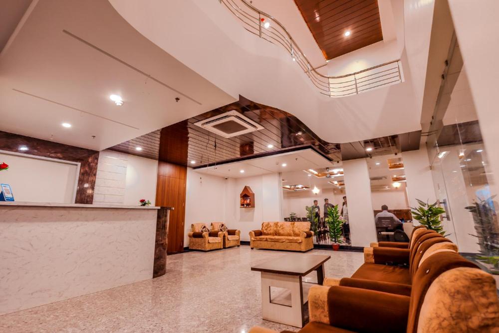 Hotel Lalita palace