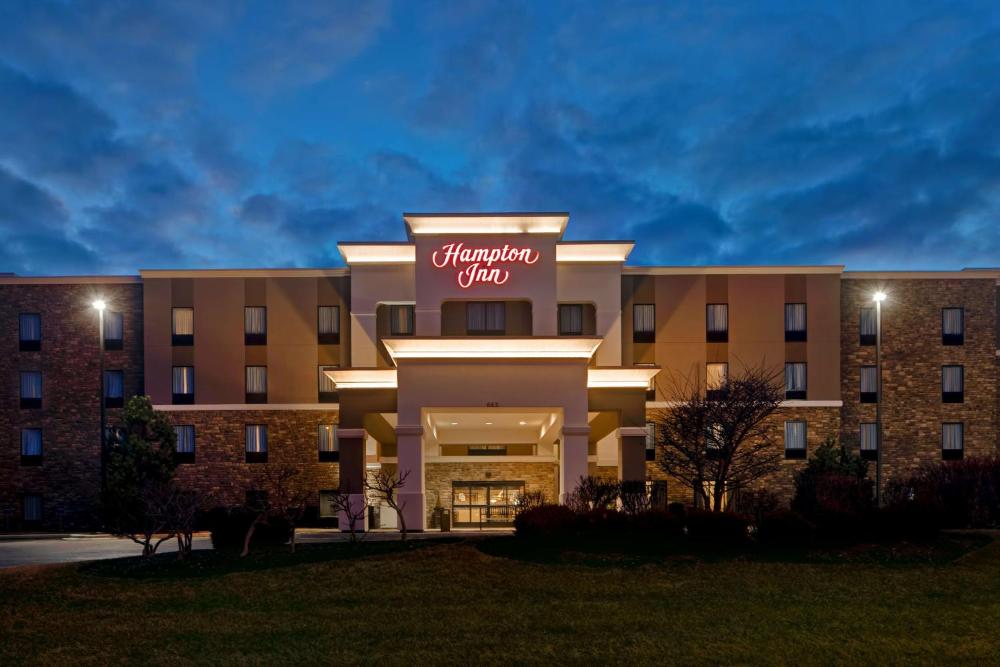 Photo - Hampton Inn Dekalb - Near the University