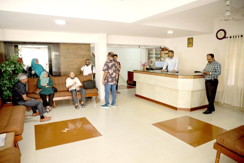 ASHISH TOURIST HOME