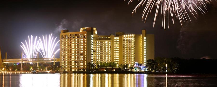bay lake tower at disneys contemporary resort