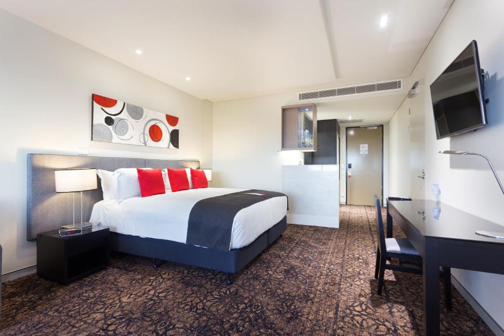 Photo - Calamvale Hotel Suites and Conference Centre