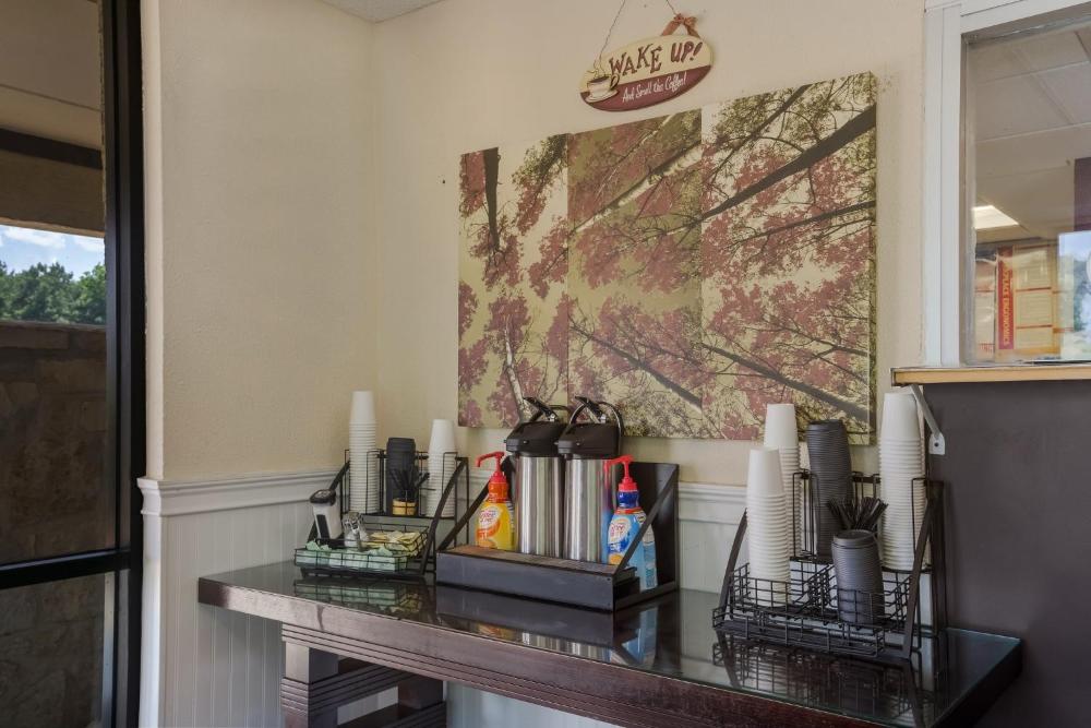 red roof inn atlanta south morrow